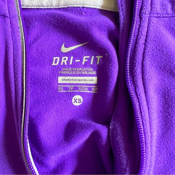 PURPLE NIKE DRI FIT QUARTER ZIP LONG SLEEVE TOP SIZE XS - Picture 5 of 6